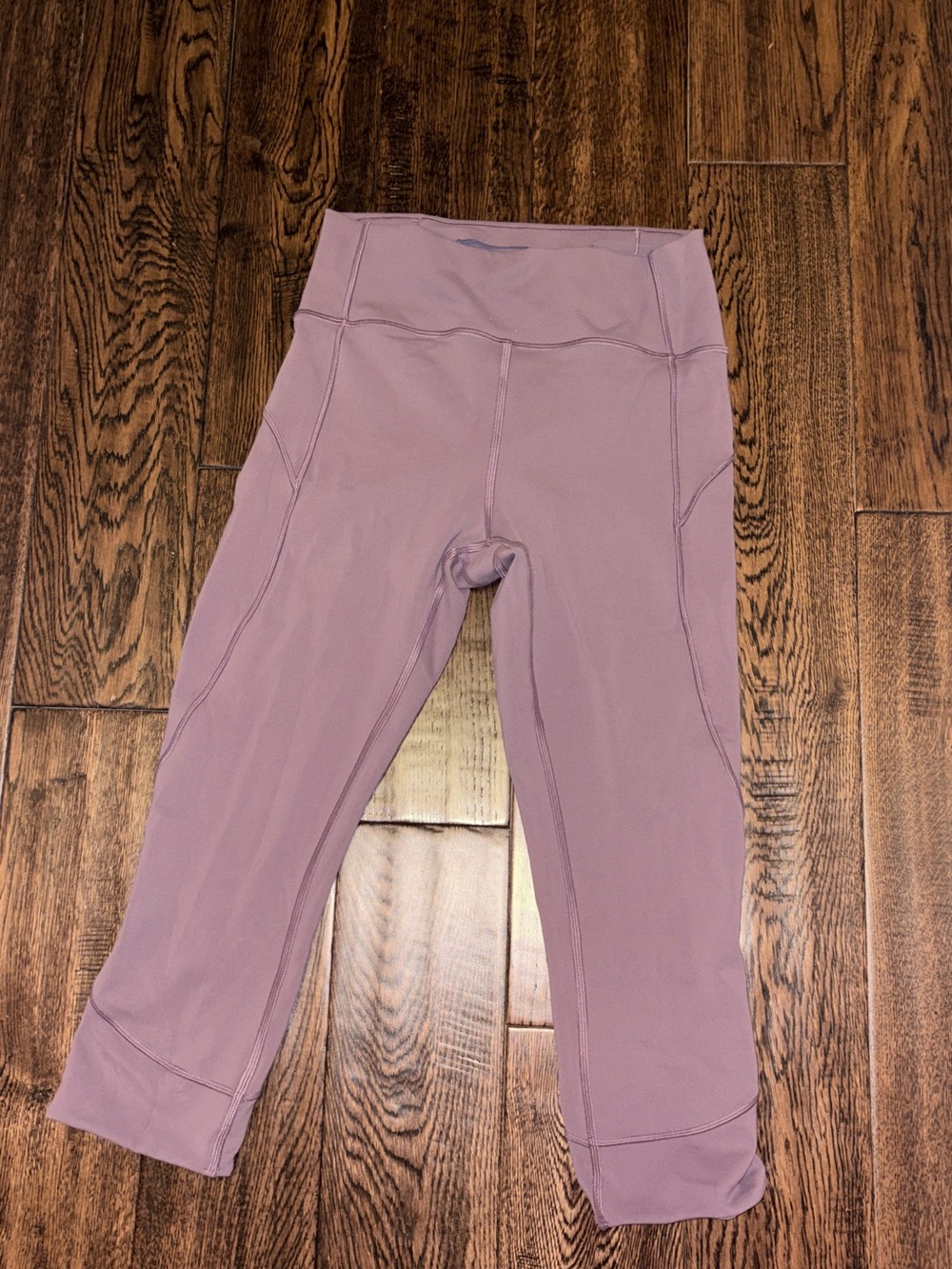 lululemon athletica Mauve Capri Leggings